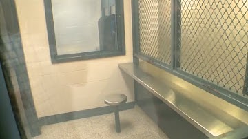 Texas prisons halt intake from county jails