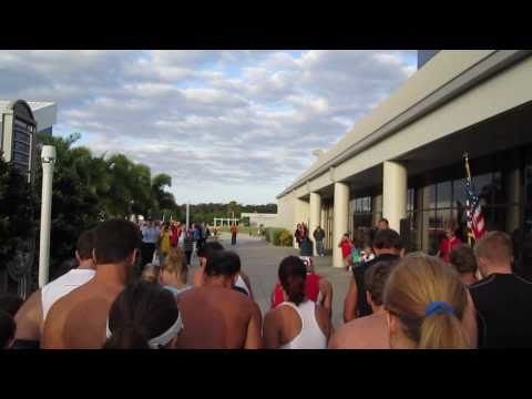 Kennedy Space Center inaugural Saturn 5K race - Ru...