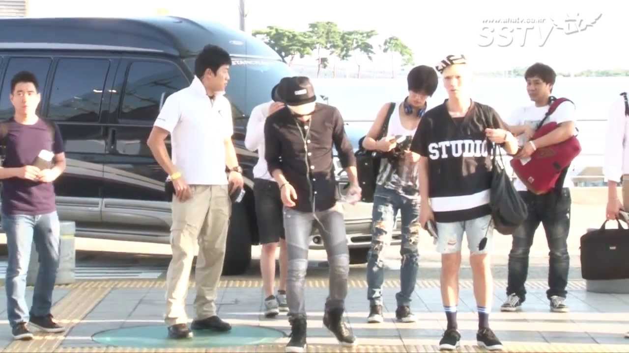 [SSTV] 샤이니, 반짝반짝 빛나는 공항패션 '시크한 매력 물씬~'