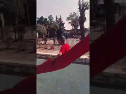 سباق بين أمير وأدم مين ينزل أسرع