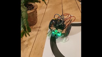 Line tracking micro:bit robot