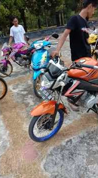 Adu Limit Vixion Old VS Vixion New