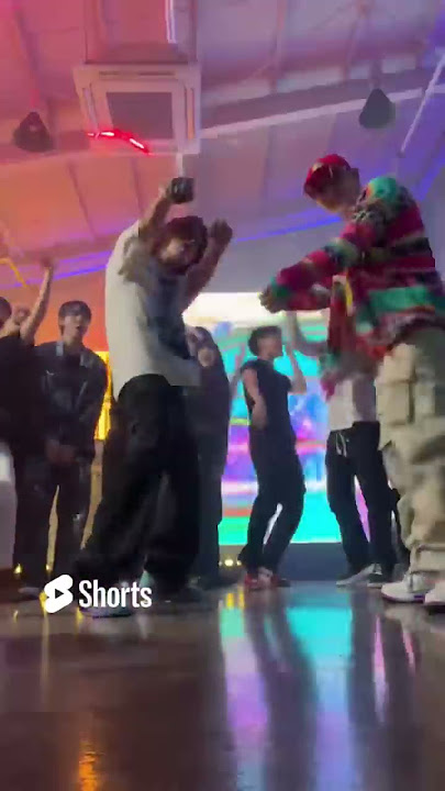 Special Stage: Sit Down! @ NEO SEOUL 🕺