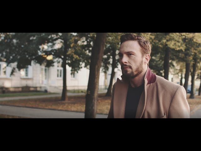 UNIATOWSKI - Każdemu wolno kochać (Official Video)