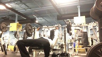 Lee Boyce Bench Press 275x8 (w. Fat Grips)