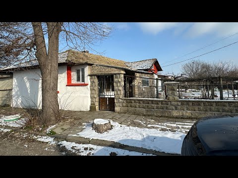 Property video tour thumbnail