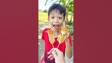 The kind sister eats Eye candy, strawberry candy with sausage, chili sauce super delicious perfec...