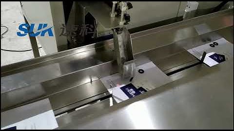 Automatic horizontal book/magazine flow packing machine with auto card feeder