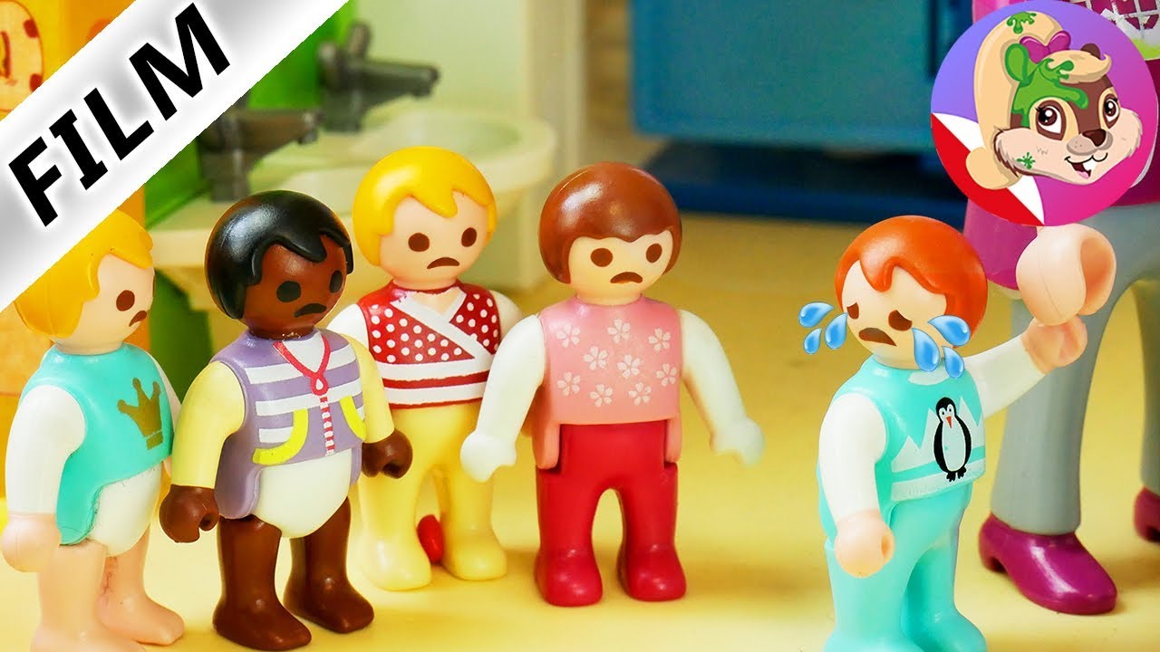 Playmobil Rodzina Wróblewskich | EMMA MUSI IŚĆ JUŻ DO SZKOŁY - jak to przyjmie?