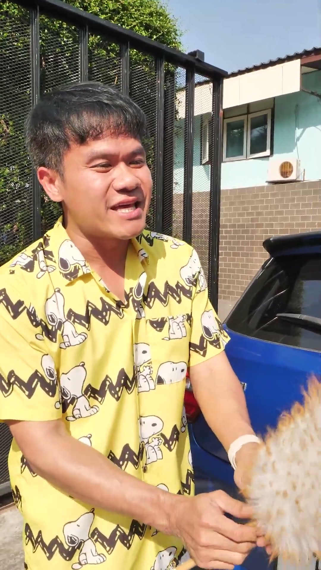 ผมเปิดคาร์แคร์รับปัดฝุ่นรถในสตูเดอะสกา 5555? #บี้ลองของ #บี้เดอะสกา #bietheska