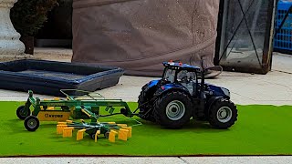 Siku Control32 // New Holland & John Deere // A small test of a new device - a rotary rake