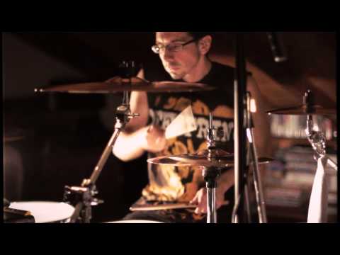 The Offspring - Come Out And Play (drum cover)