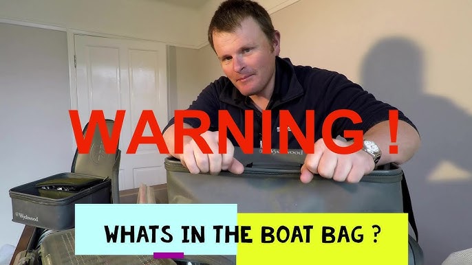 Whats in the box? (A look in a competition anglers tackle box.) 