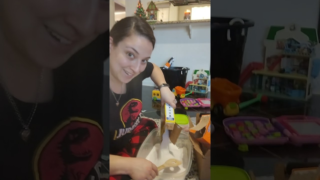 SAHM of 5 DIY laundry detergent