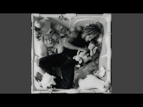 在 YouTube 上觀看「Same Place」