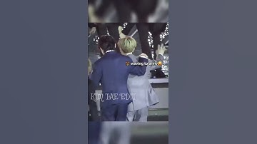 The way Taehyung🐻 maintaining distance from the girl😍💜#bts #taehyung #shorts