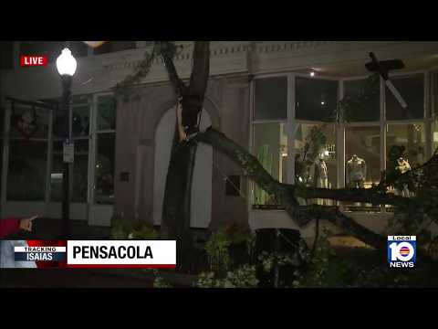 Hurricane Isaias brings extreme winds to western Florida Panhandle