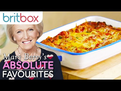 Mary Berry's Express Lasagne | Mary Berry's Absolute Favourites