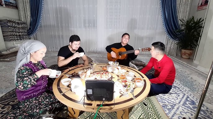 Жағажайдағы ұзын пенис Жағажайдағы ұзын пенис