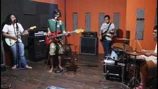 Angel Eyes - FUR Cover