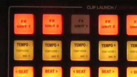 AKAI APC40 meets NATIVE INSTRUMENTS Traktor Part ONE