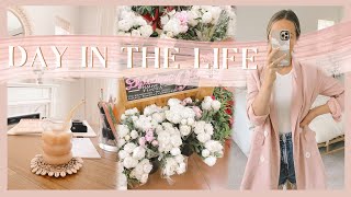 DAY IN THE LIFE | date day, making vegan peanut butter cups, dog DNA test, & propagating my plants!✨