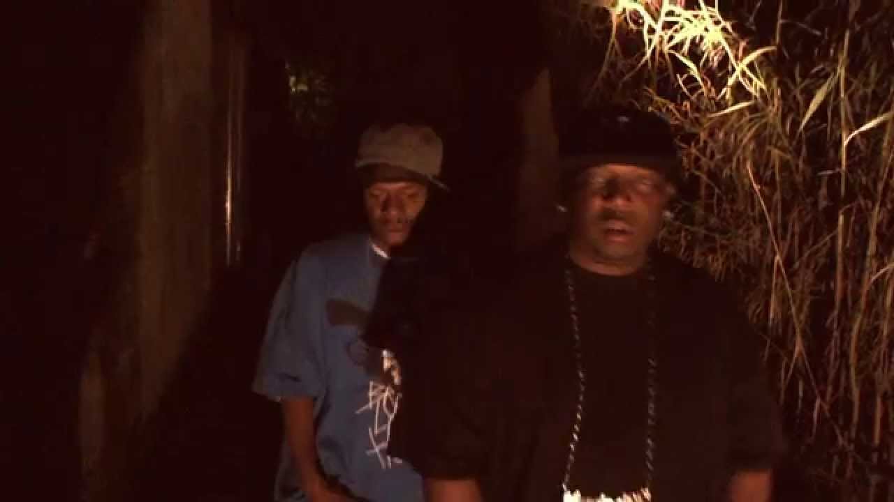 Brotha Lynch Hung feat, G-Macc [Official Music Video] DonRob FliXX
