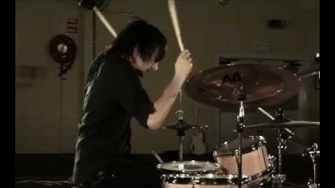 CLOSURE IN MOSCOW "We Want Guarantees, Not Hunger Pains" (Official Music Video)