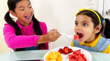 Emma Wants to Be a Good Big Sister for Ellie and Jade