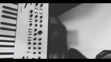 Korg Minilogue sequencer jam with guitar