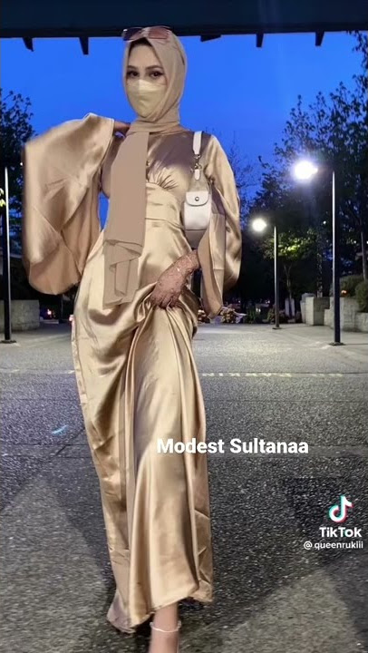 Being pretty and modest 💞 جميل #muslimtiktok #hijabi #tiktokhijab #hijabiz #modesty #muslimfashion