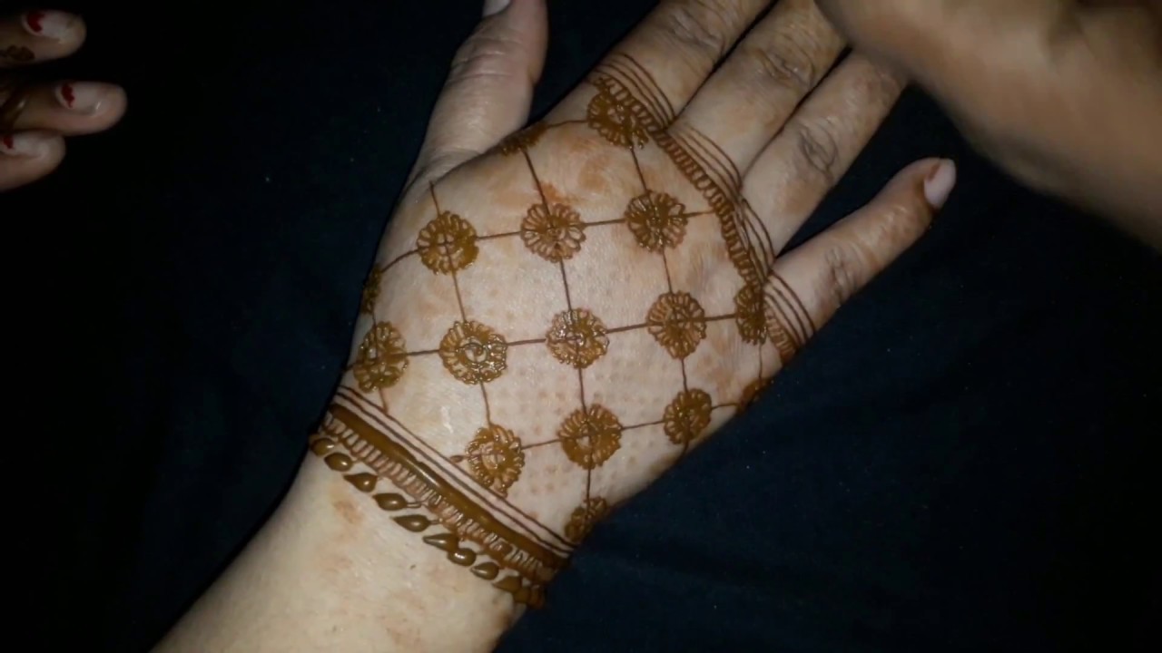 Square Check Mehndi Design