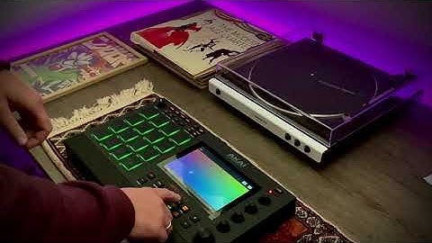 Mellow Keys & Jazzy Vibes – MPC Live 2 Lofi Session