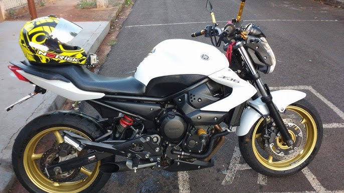 zoidograu 💙🔵 SIGA:@mandamandando  Motos de rua, Xj6 branca e dourada,  Motos