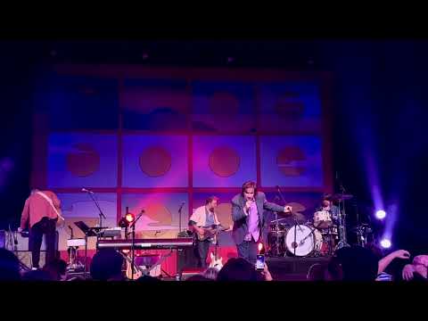 The Mountain Goats - Shallow Grave - Charlie Sheen Reaches Out to the Feds Live Mickeys Black Box