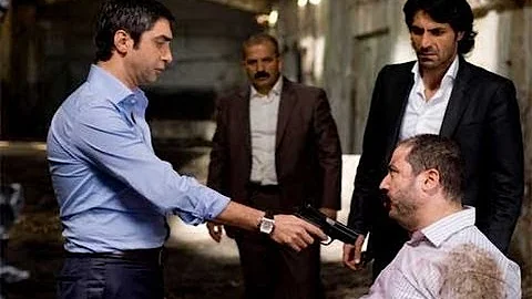 الاكشن مراد علمدار يعذب جواد أقارصو ميماتي يحرق جواد في المشفى بعد هجوم الحلو على المشفى 