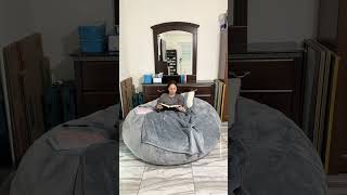 Difícil levantarse una vez que te sientas aquí! #beanbag #beanbagchair #beanbagsofa #comfy Bean Bag