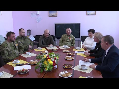 Бойцы-отпускники Нурлата пообщались с Дамиром Ишкинеевым