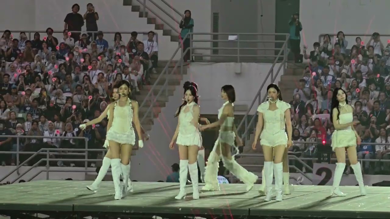 251025 TWICE (트와이스) - I Can't Stop Me | This Is For in Kuala Lumpur