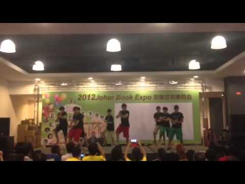 Oppa Twister Nerds - Gangnam Style