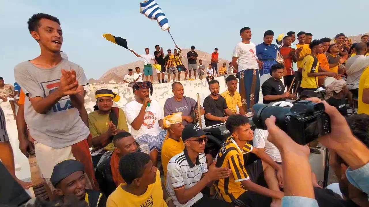 (اغنية سلام من الوادي على الساحل سلام ) اهدى من نادي اتحاد حضرموت لنادي تضامن حضرموت