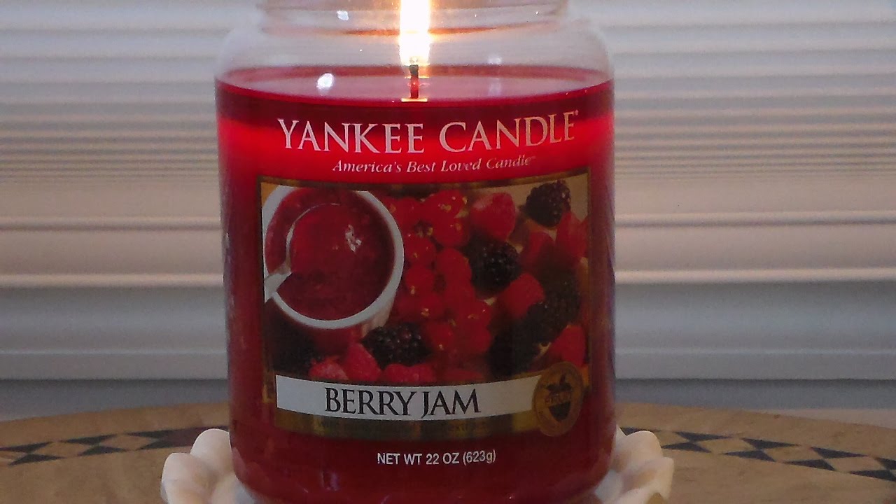 Yankee Candle Review: " Berry Jam" - YouTube