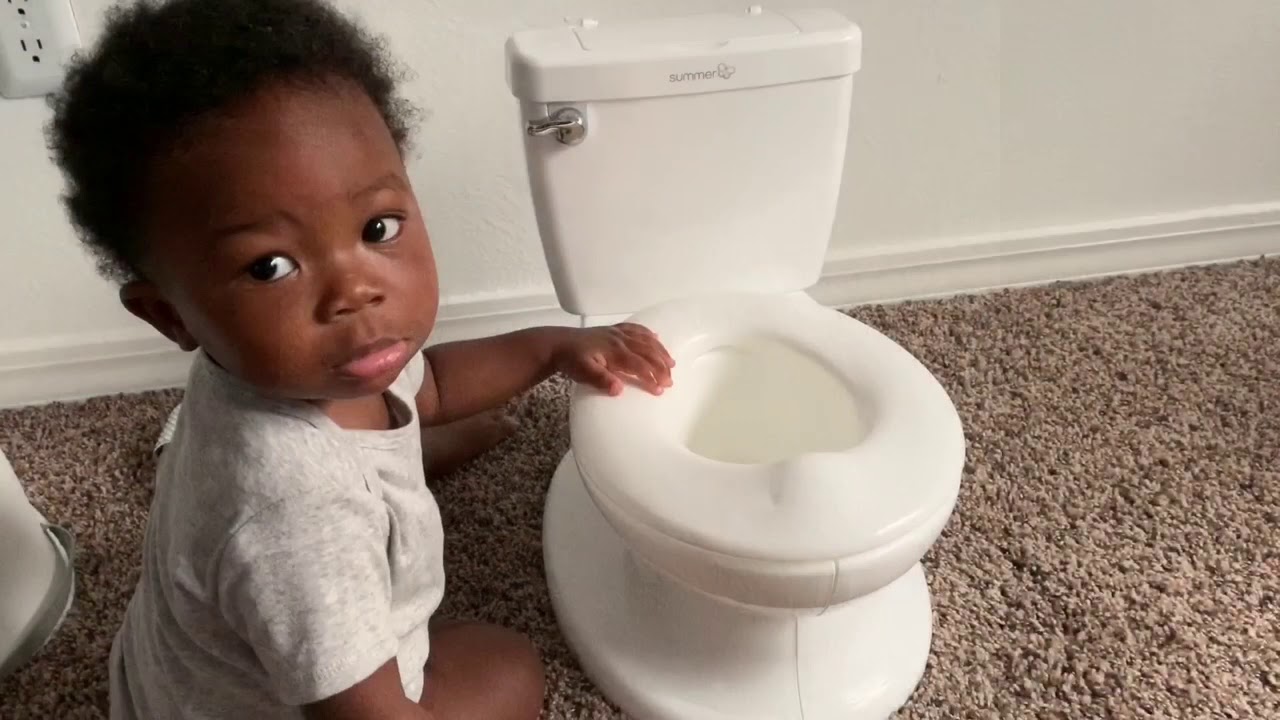 VLOG Potty Training (He Pooped On The Floor😒) Black Family Vlogs