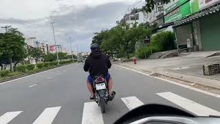 Ông 7 Bà Khọt Xèo Chặn Ở Sân Bay Xin Tiền Điểu Bùm Bum Đi Hát Ở Úc Về Quá Lầy,Tới Quậy Giỗ Tổ Chị 3