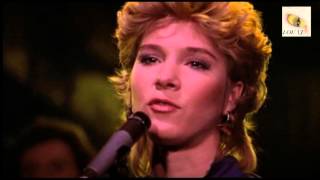 Video thumbnail of "STAYING ALIVE - Finding Out the Hard Way (Cynthia Rhodes) HD & HQ"