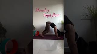 #yogabhyas #monday #mondaymood #mondayspecial #yogavidya #yogavariarion #ytshorts #viralvideo