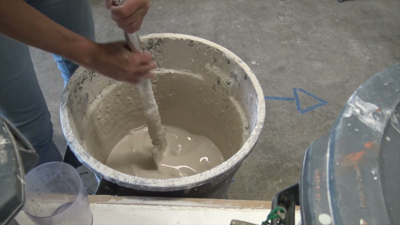 Applying a Liner Glaze