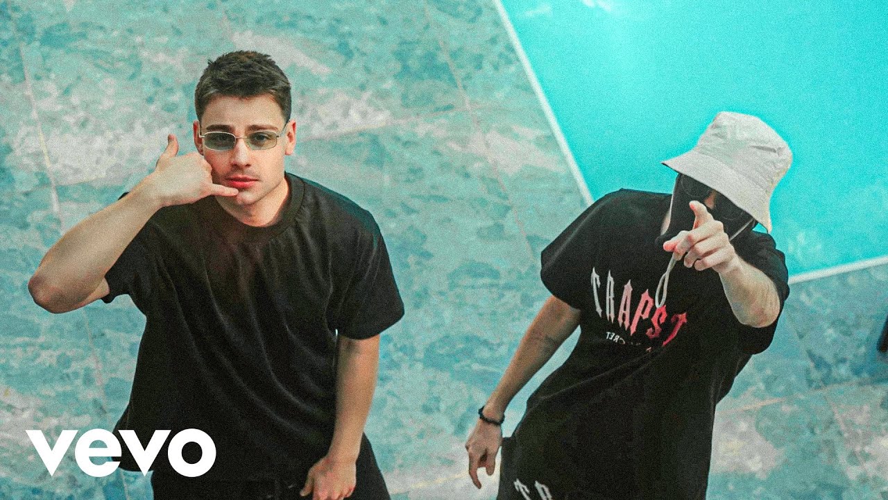 ANO - 300 (behind the scenes)  *zaljubio se u MODELA*