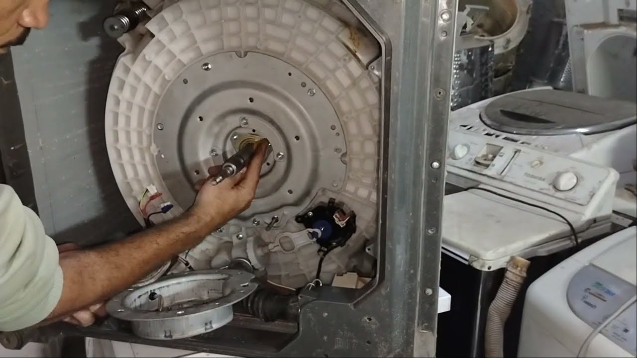 طريقة تركيب وشرح جيربوكس غساله توشيبا انفرتر 13و15كيلو  بكل سهوله 