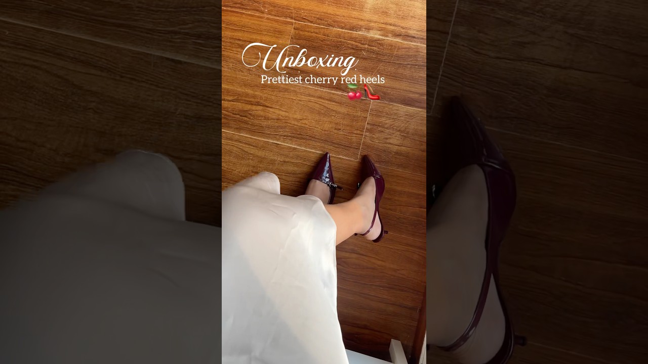 Prettiest Cherry red heels 👠 